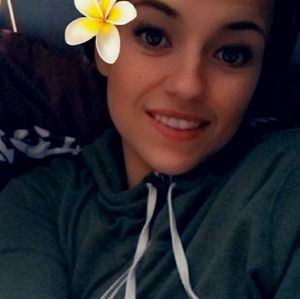 Meet your Posher, Oksana